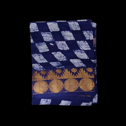 MADURAI MUL MUL MOODABANI CHECKS DESIGN JAQUARD BORDER 9 YARDS SAREES