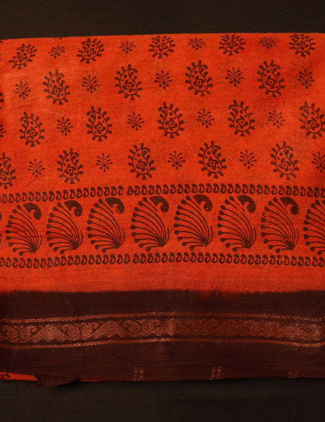 Madurai Batik Print with Contrast Jari Border 9 yards