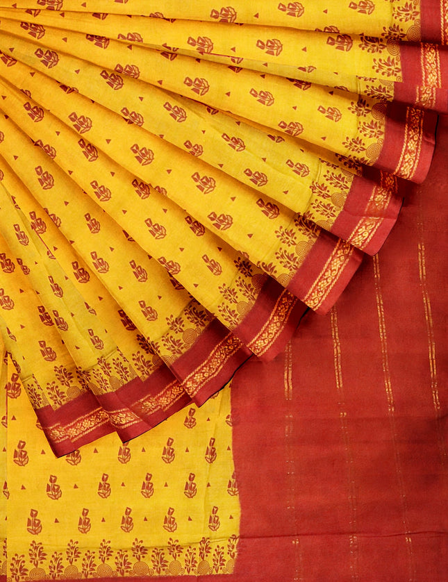Madurai Batik Print with Contrast Jari Border 9 yards