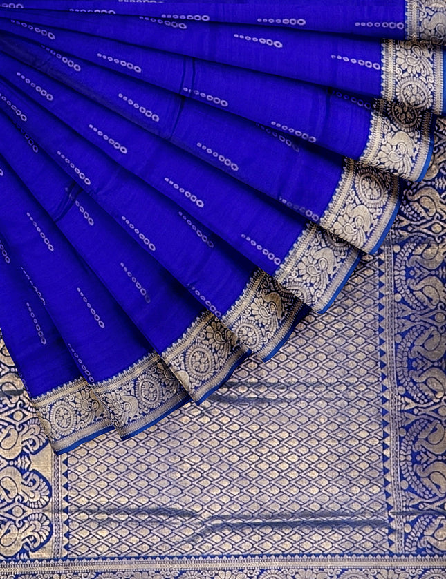 Pure Kanchipuram Silk 9 Yards Madisar Saree - Elegant Small Border & Rich Pallu