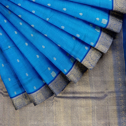 Pure Kanchipuram Silk 9 Yards Madisar Saree - Elegant Small Border & Rich Pallu