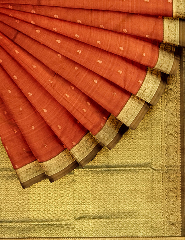 Pure Kanchipuram Silk 9 Yards Madisar Saree - Elegant Small Border & Rich Pallu