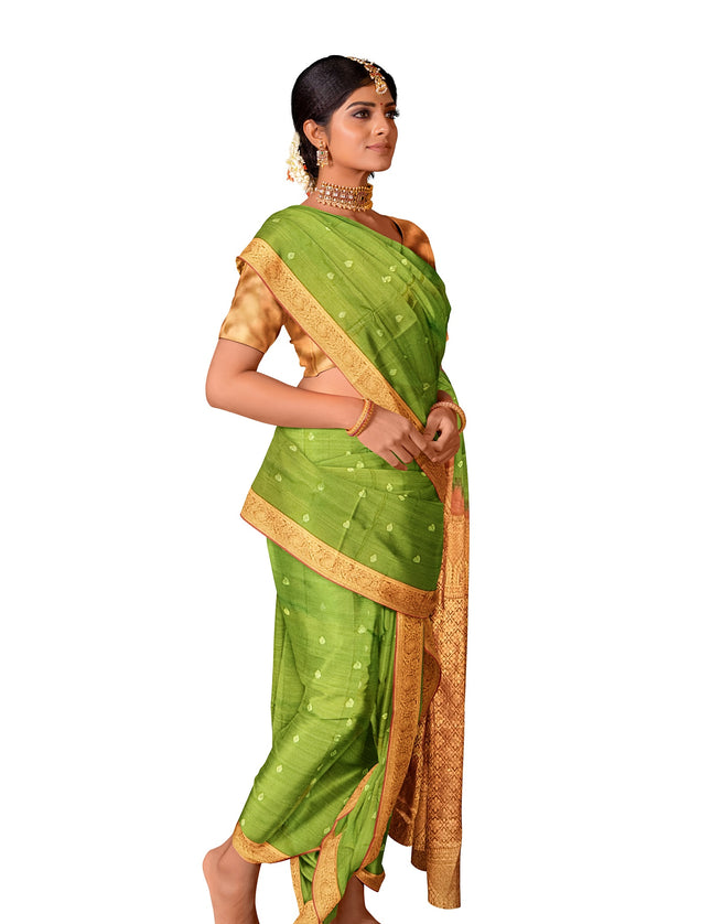 Pure Kanchipuram Silk 9 Yards Madisar Saree - Elegant Small Border & Rich Pallu