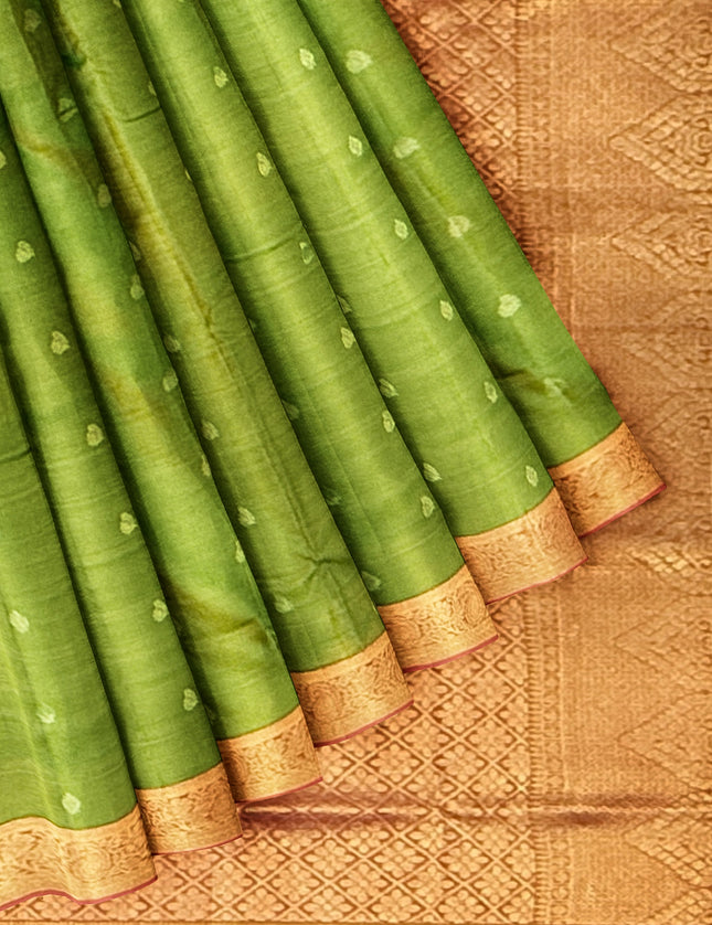 Pure Kanchipuram Silk 9 Yards Madisar Saree - Elegant Small Border & Rich Pallu