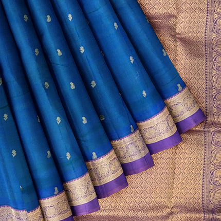 Pure Kanchipuram Silk 9 Yards Madisar Saree - Elegant Small Border & Rich Pallu