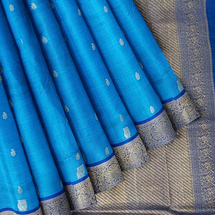 Pure Kanchipuram Silk 9 Yards Madisar Saree - Elegant Small Border & Rich Pallu