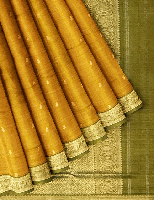 Pure Kanchipuram Silk 9 Yards Madisar Saree - Elegant Small Border & Rich Pallu