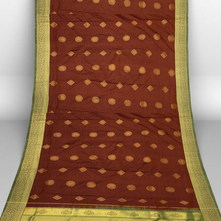 Pure Kanchipuram Silk 9 Yards Madisar Saree - Elegant Small Border & Rich Pallu