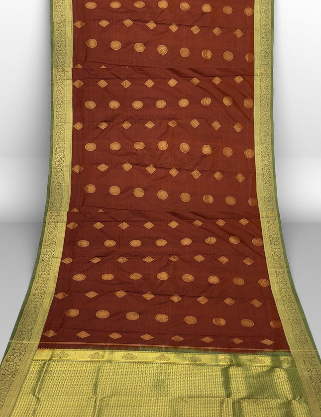 Pure Kanchipuram Silk 9 Yards Madisar Saree - Elegant Small Border & Rich Pallu