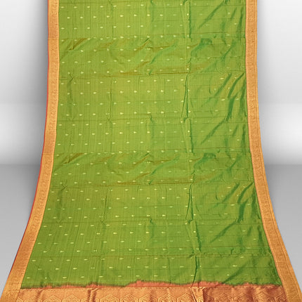 Pure Kanchipuram Silk 9 Yards Madisar Saree - Elegant Small Border & Rich Pallu