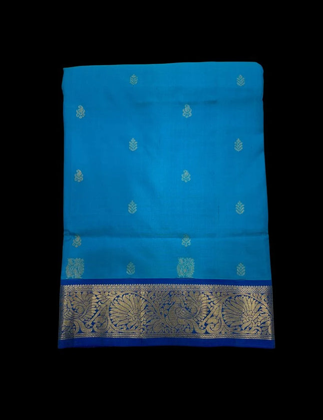 Pure Kanchipuram Silk 9 Yards Madisar Saree - Elegant Small Border & Rich Pallu