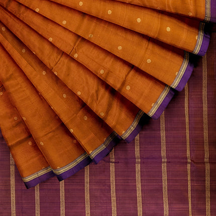 Pure Kanchipuram Silk 9 Yards Madisar Saree - Pottu Butta Design with Small Border