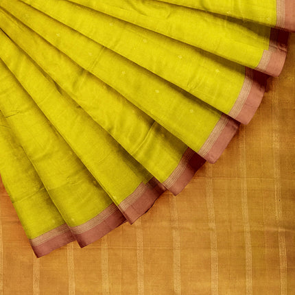 Pure Kanchipuram Silk 9 Yards Madisar Saree - Pottu Butta Design with Small Border