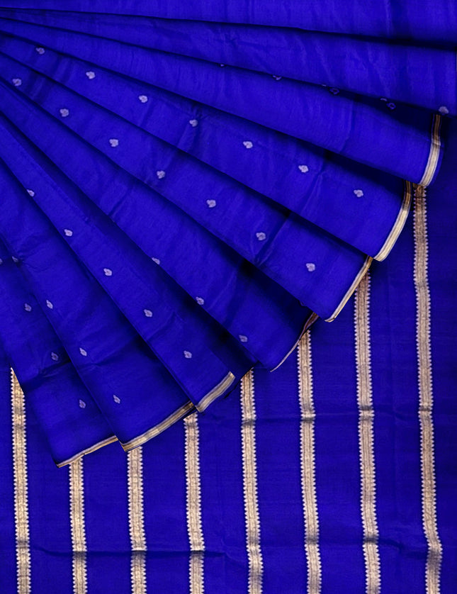 Pure Kanchipuram Silk 9 Yards Madisar Saree - Pottu Butta Design with Small Border