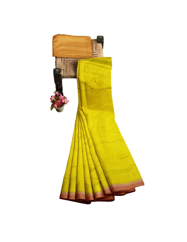 Pure Kanchipuram Silk 9 Yards Madisar Saree - Pottu Butta Design with Small Border