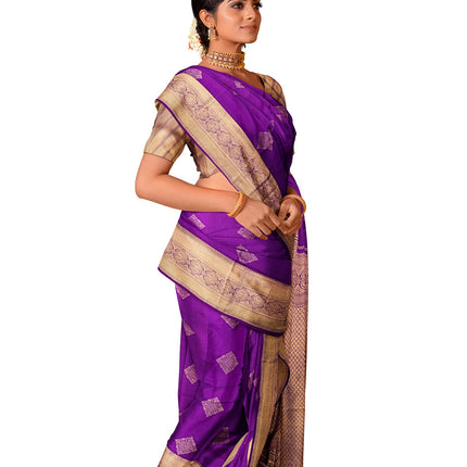 Pure Kanchipuram Silk 9 Yards Madisar Saree - Traditional Big Border & Rich Pallu