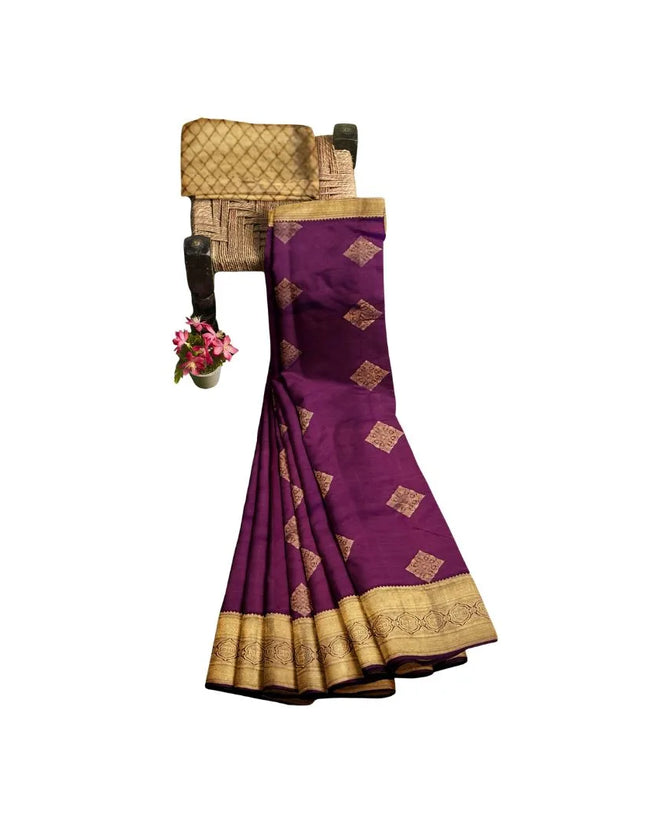 Pure Kanchipuram Silk 9 Yards Madisar Saree - Traditional Big Border & Rich Pallu