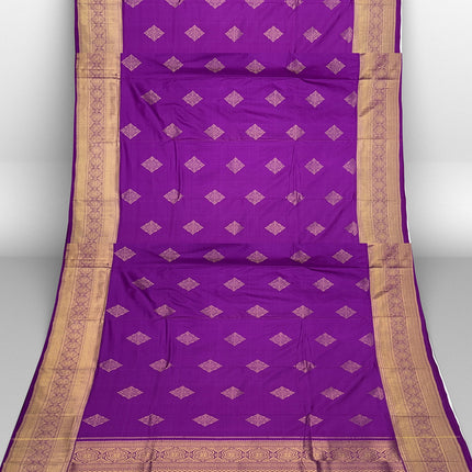 Pure Kanchipuram Silk 9 Yards Madisar Saree - Traditional Big Border & Rich Pallu